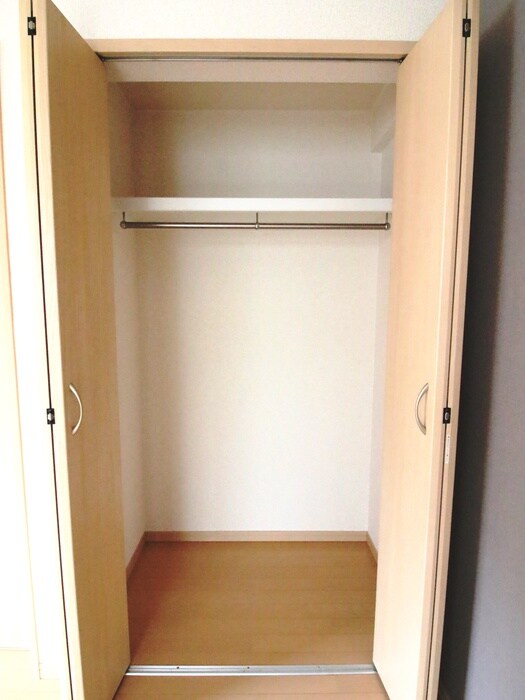 物件内観写真16　(収納)