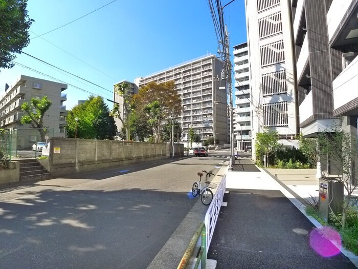 物件外観写真6　(周辺環境)