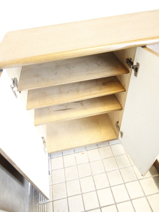 物件内観写真8　(靴箱)