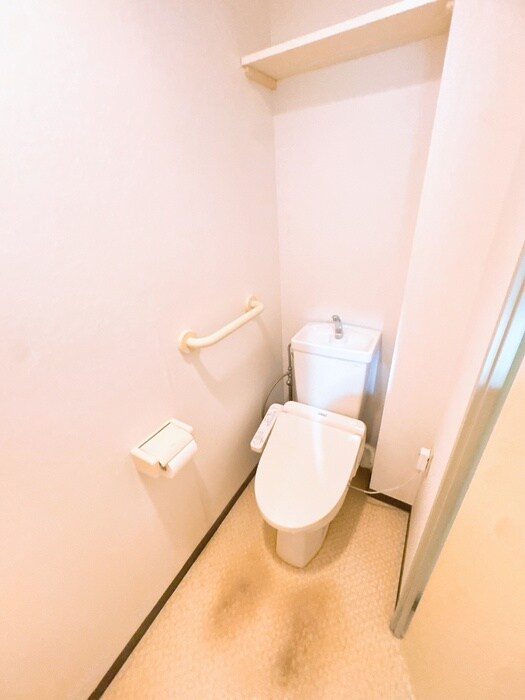 物件内観写真13　(トイレ)