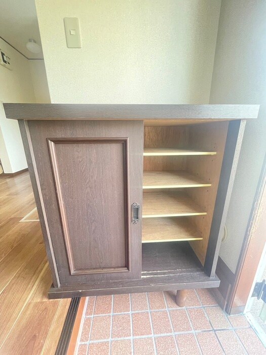 物件内観写真18　(靴箱)