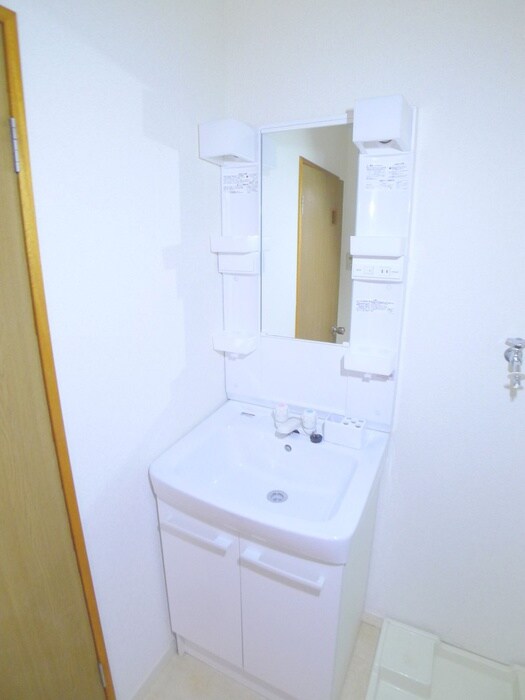 物件内観写真13　(洗面)