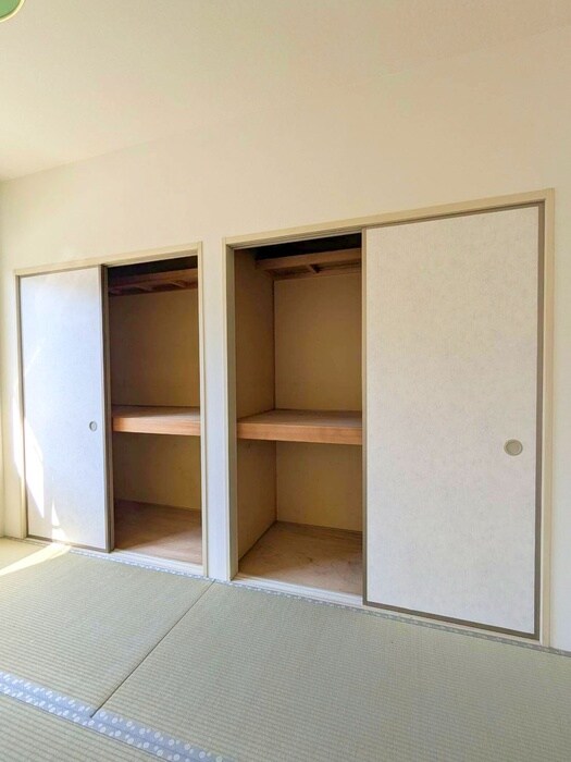 物件内観写真11　(収納)