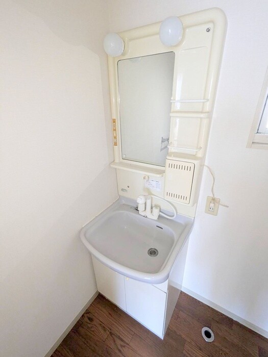 物件内観写真14　(洗面)