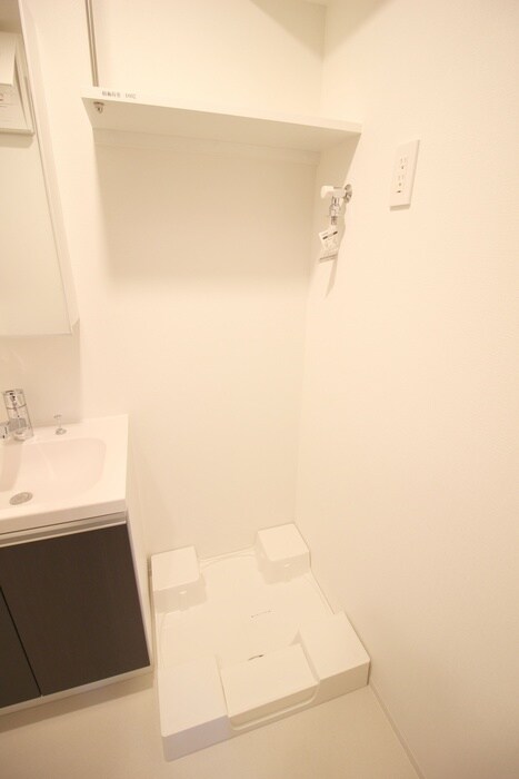 物件内観写真19　(洗濯機置場)