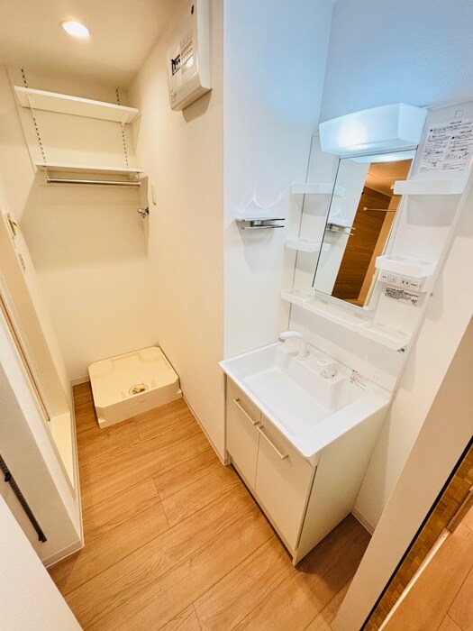 物件内観写真13　(洗面)