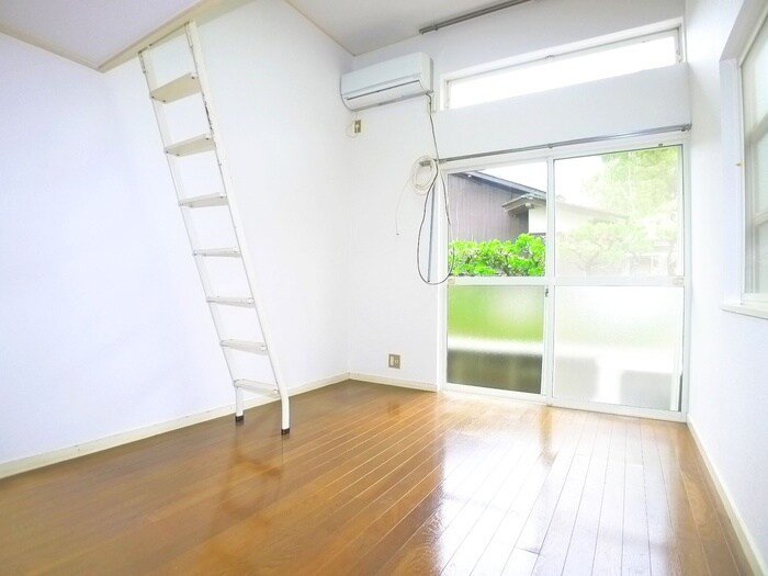 物件内観写真7　(居室)