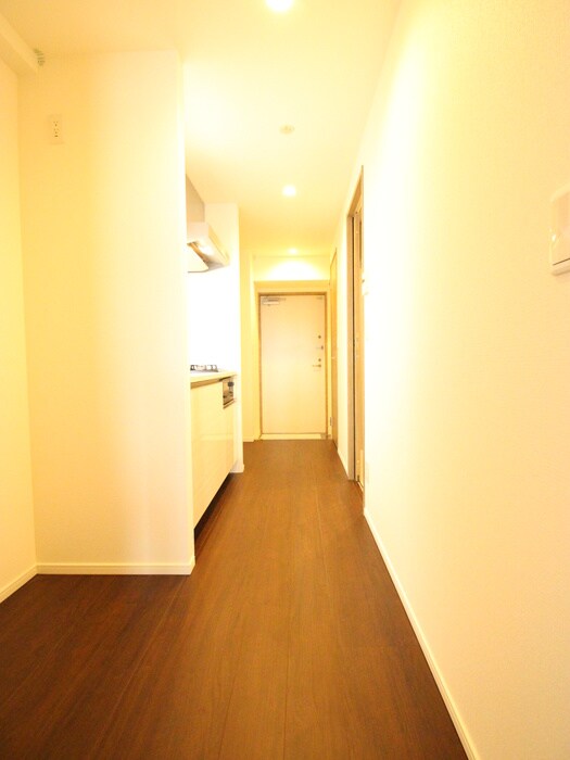 物件内観写真14　(廊下)