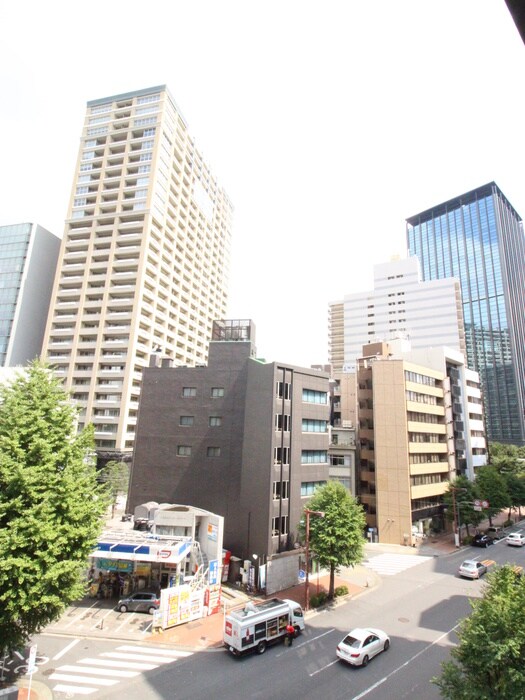 物件内観写真21　(室内からの展望)