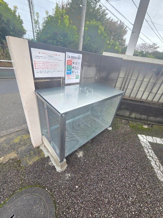 物件外観写真4　(建物設備)