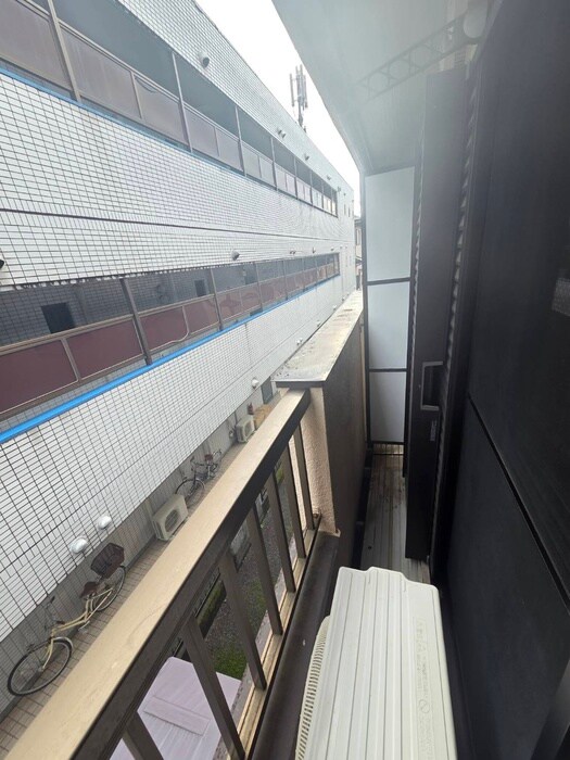 物件内観写真16　(ベランダ・バルコニー)