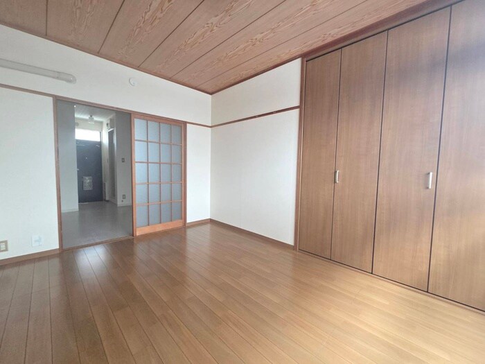 物件内観写真22　(居室)