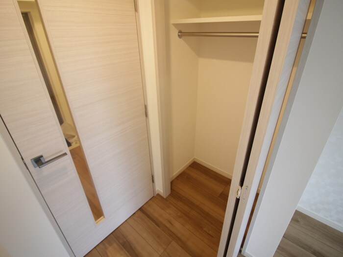 物件内観写真11　(収納)
