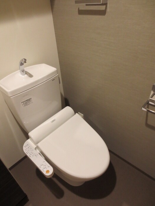 物件内観写真11　(トイレ)