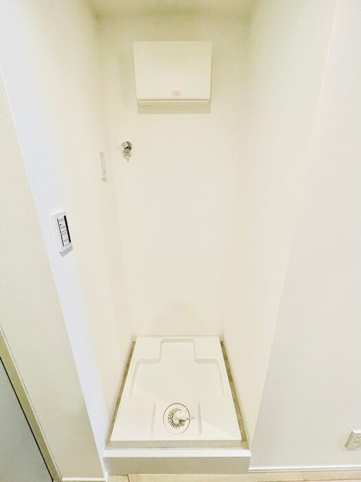 物件内観写真20　(洗濯機置場)