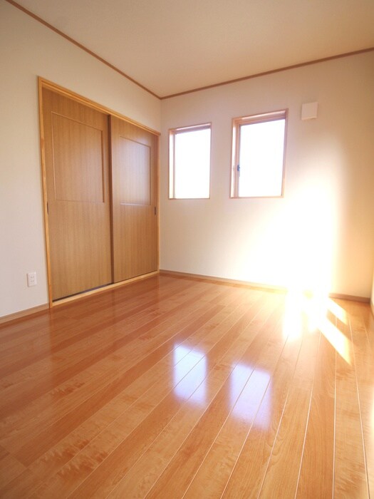 物件内観写真6　(居室)