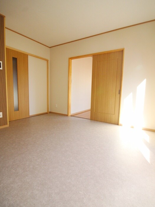 物件内観写真8　(内観写真)