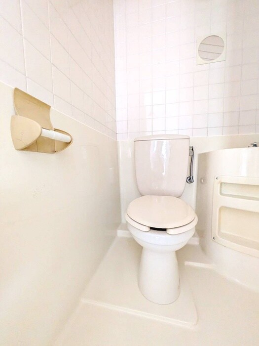 物件内観写真15　(トイレ)