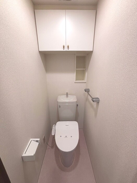 物件内観写真14　(トイレ)