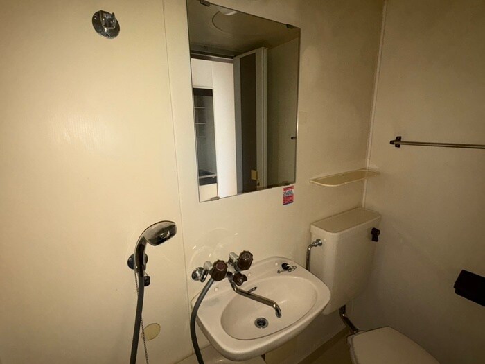 物件内観写真12　(洗面)