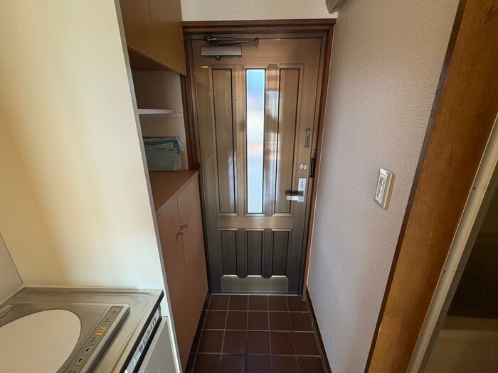 物件内観写真21　(玄関)