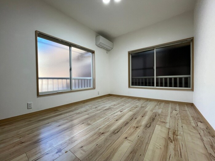 物件内観写真10　(居室)