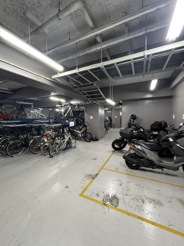 駐輪場