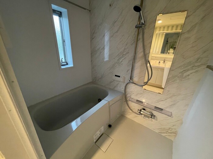 物件内観写真12　(バス／シャワールーム等)