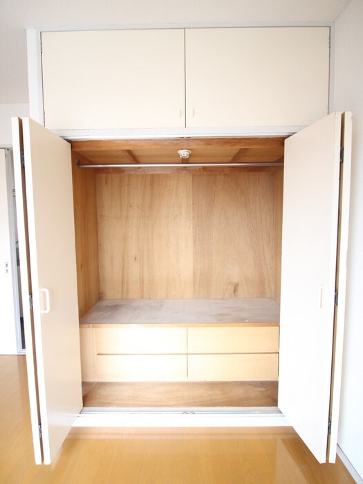 物件内観写真13　(収納)