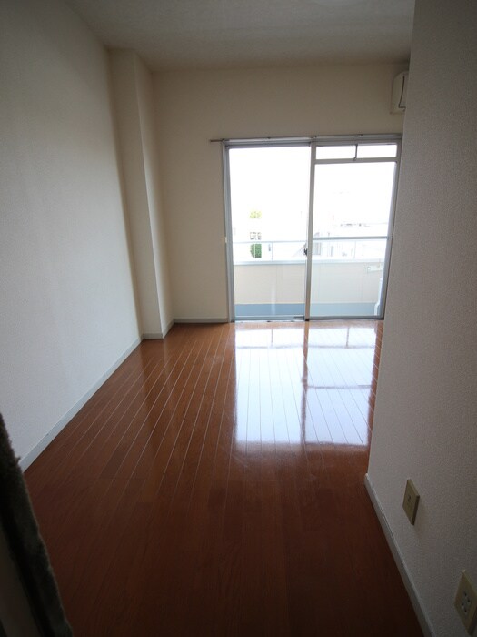 物件内観写真14　(居室)