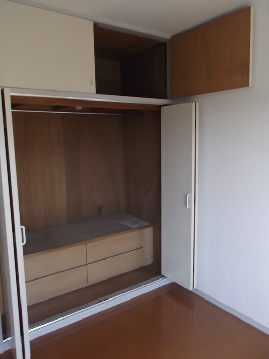 物件内観写真17　(収納)