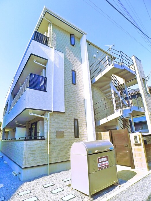 物件外観写真6　(外観写真)