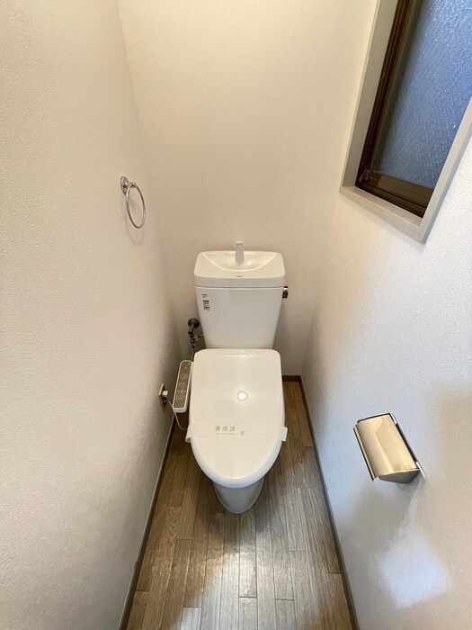 物件内観写真15　(トイレ)