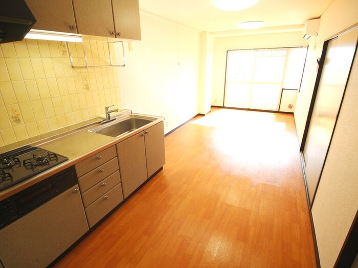 物件内観写真8　(居室)