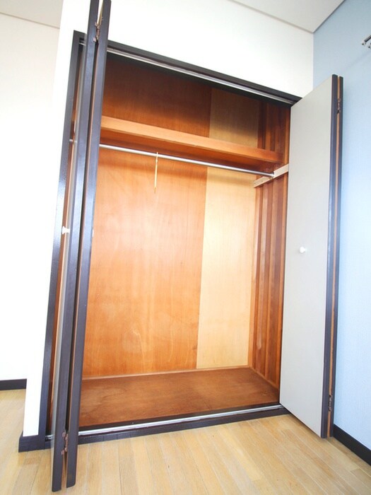 物件内観写真10　(収納)