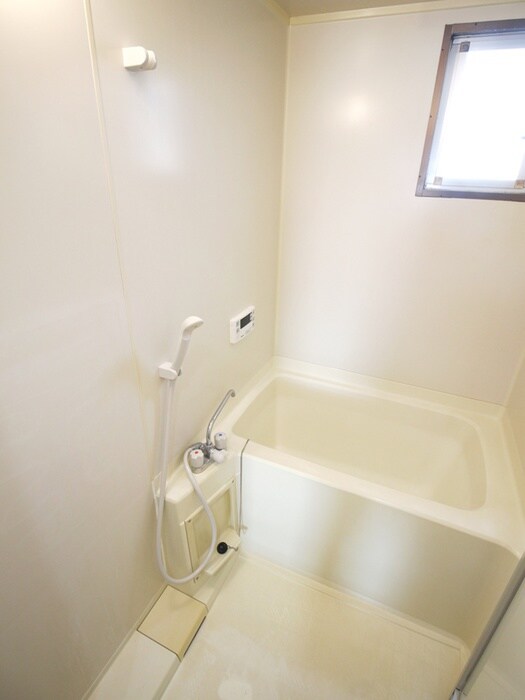 物件内観写真12　(バス／シャワールーム等)