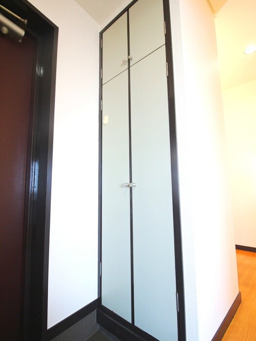 物件内観写真17　(靴箱)