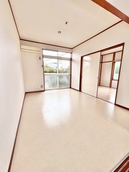 物件内観写真7　(居室)