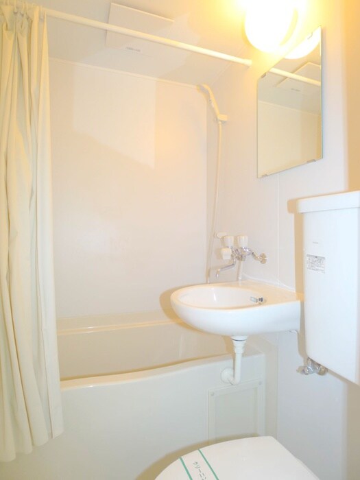 物件内観写真13　(バス／シャワールーム等)