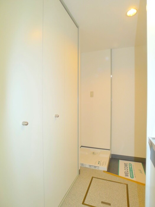物件内観写真20　(廊下)