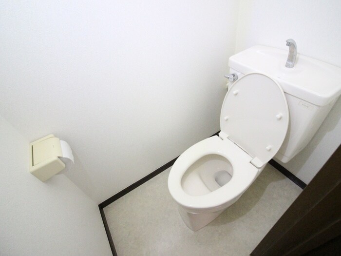 物件内観写真12　(トイレ)