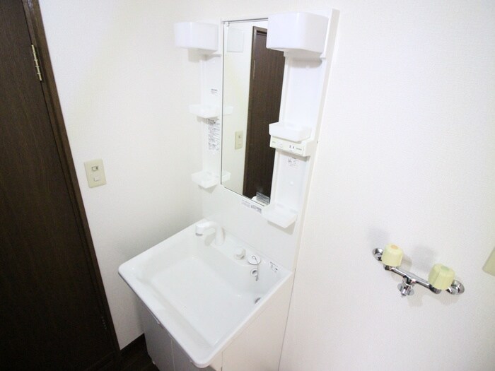 物件内観写真13　(洗面)