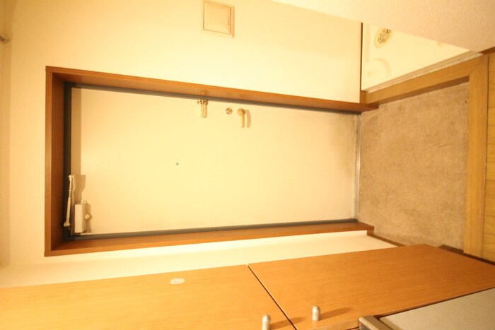 物件内観写真14　(玄関)