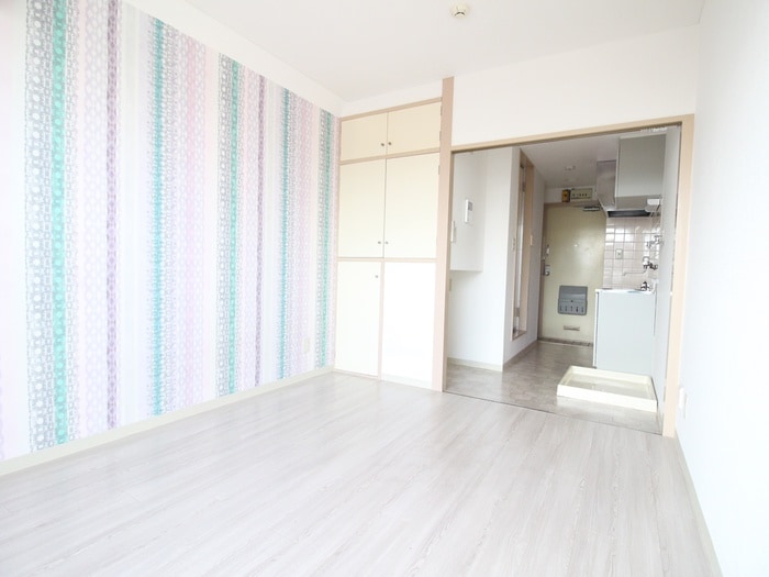 物件内観写真10　(居室)