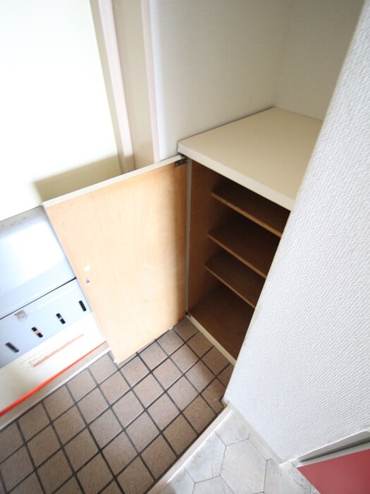 物件内観写真15　(収納)