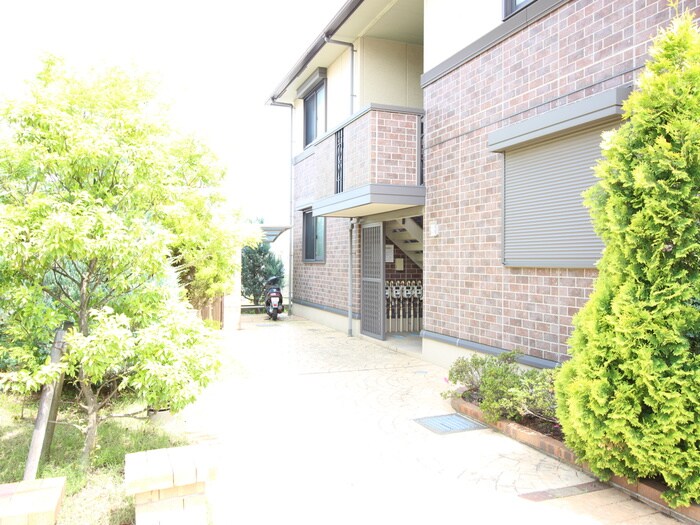 物件外観写真5　(外観写真)