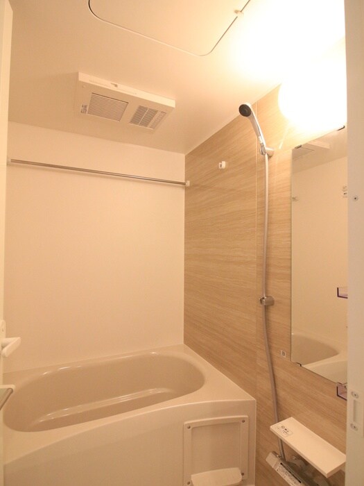 物件内観写真8　(バス／シャワールーム等)