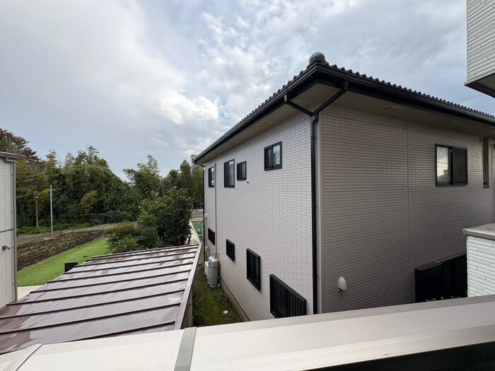 物件内観写真18　(室内からの展望)