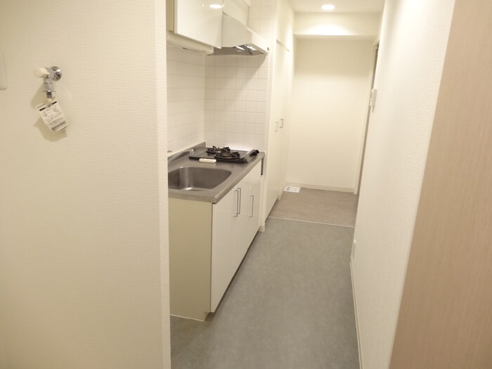 物件内観写真14　(廊下)