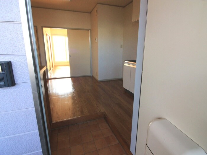 物件内観写真17　(玄関)